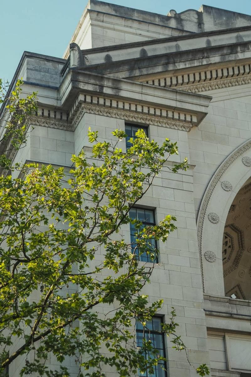 picture of a building in covent garden
